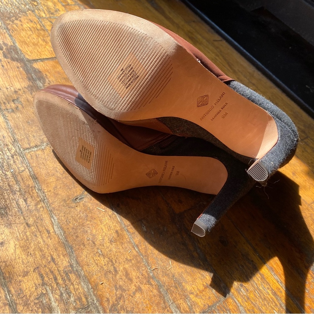 ๐HP๐ โ๏ธ Antonio Melani, Size 9M, Ankle Heel Booties - Picture 10 of 15